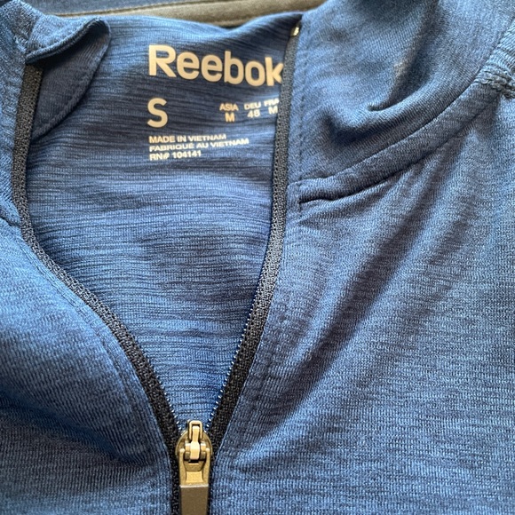 Reebok warmer - Picture 2 of 2